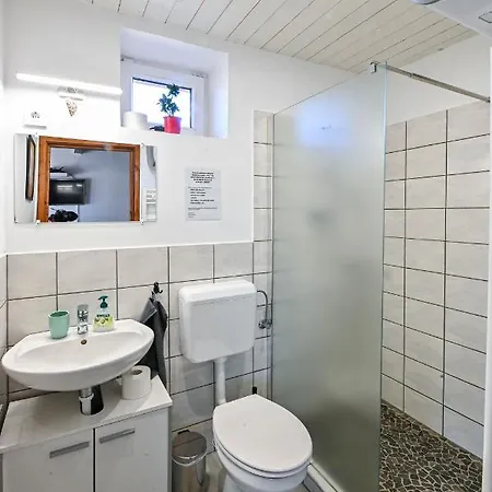 Borsika Napterasz Pihenohaz Guest house Abasar